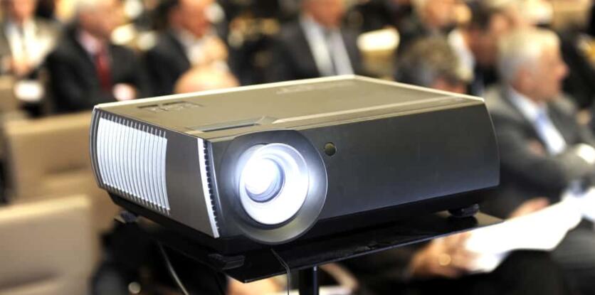 Best Projector Under 200