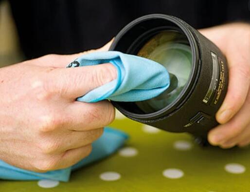 Why Does Projector Lens Require Cleaning